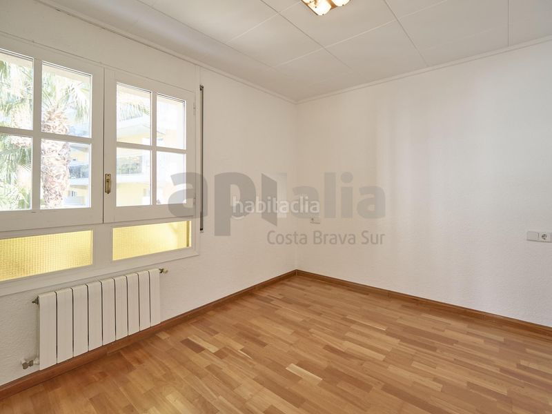 Foto e20e276e-eead-4fcc-b25a-fa1000e21cc0. Apartament a Centre Lloret de Mar