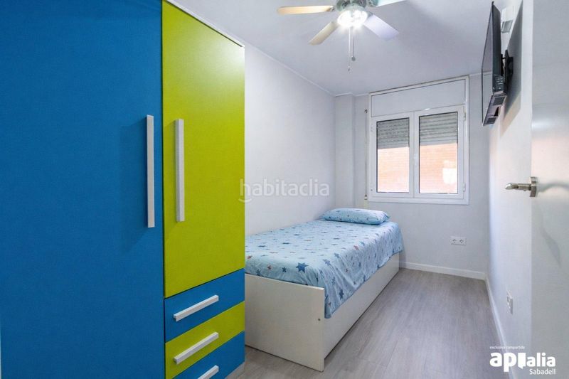 Foto f0ff0936-3476-445b-bbdd-3567b82e763c. Dúplex amplio dúplex reformado en el corazón Eixample en Sabadell