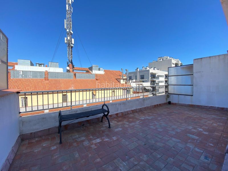 Foto 5fab2019-22d9-4c42-b667-4e07492bc634. Àtic a La Bordeta Barcelona