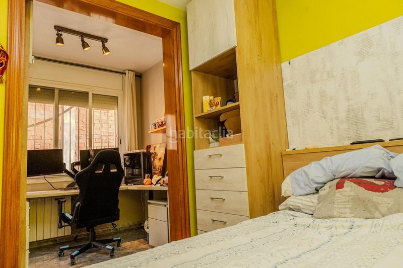 Foto 4d8d6696-755a-4e26-b67f-b4a1d9425fbf. Chalet exclusivo chalet con vistas al mar en Llefià Badalona