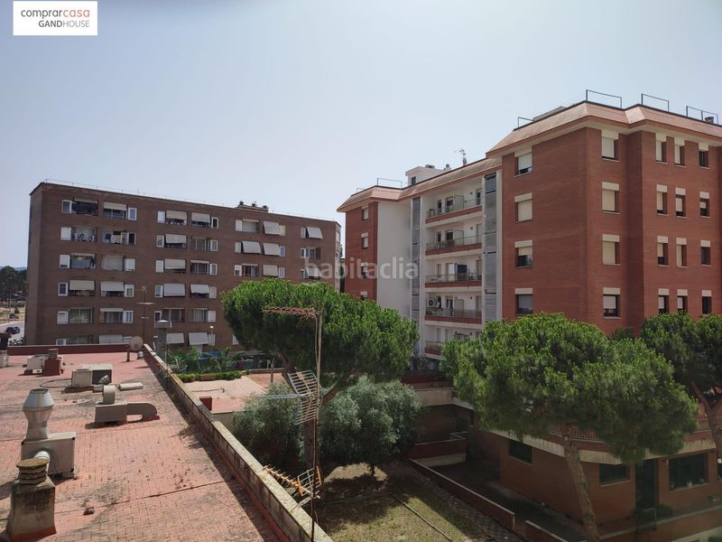 Foto db048511-acb2-4b7c-a6d9-c6b09e5e3e41. Pis amb piscina a Fenals Lloret de Mar
