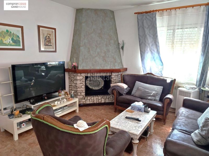 Foto 4f79c8bf-fb3d-4e50-aaf6-feefd39d5bc4. Casa amb calefacció a Aiguaviva Parc Vidreres