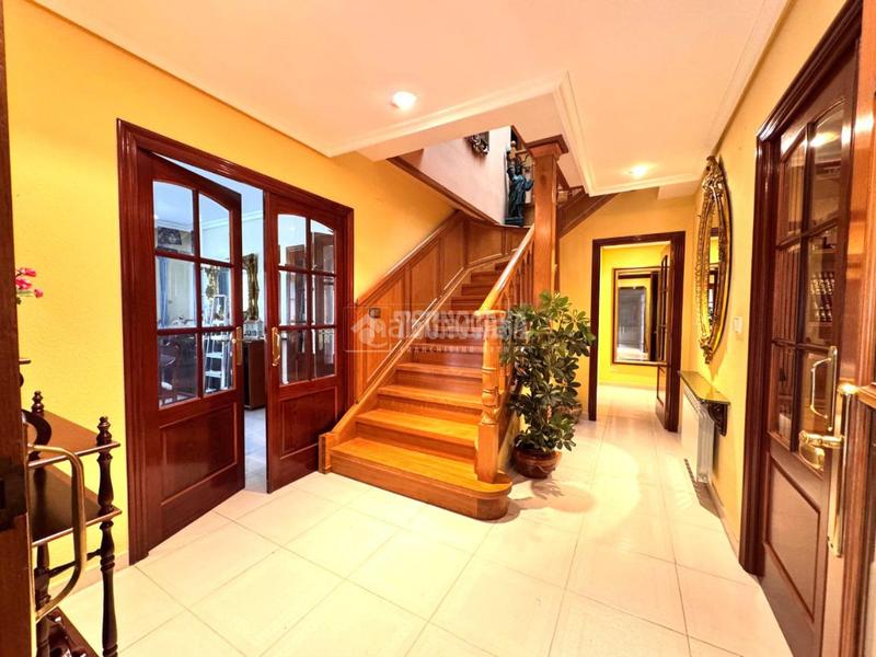 Foto 44444b2f-82ff-4954-ab45-dd8b86892433. Casa  en venta en Centro Valladolid