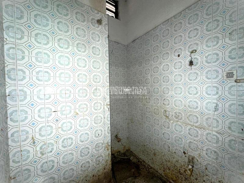 Foto 4338015e-1659-4677-b5d6-6d17cd1b40b9. Local commercial dans Rondilla Valladolid