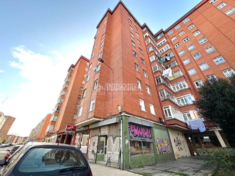 Foto 945d244f-955f-406b-980f-a67fd8d65c1e. Local commercial dans Rondilla Valladolid