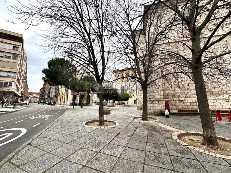 Foto 45696453-5077-4e17-afb1-621e7823f37a. Local comercial  en venta en Hospital Valladolid