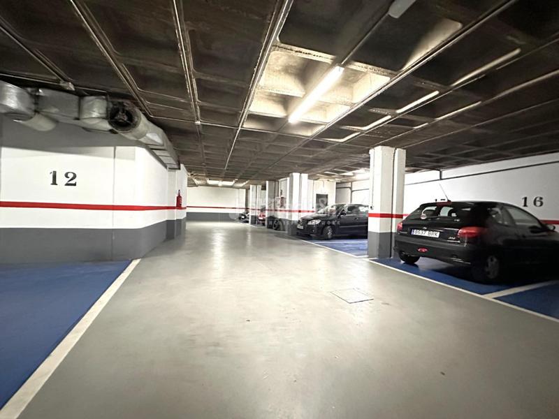 Foto cd17e3a4-7199-4362-b828-fd4501d2261a. Posto auto in Centro Valladolid