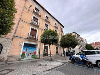 Aparcament cotxe a Centro. Boxplaza de garaje en venta en valladolid