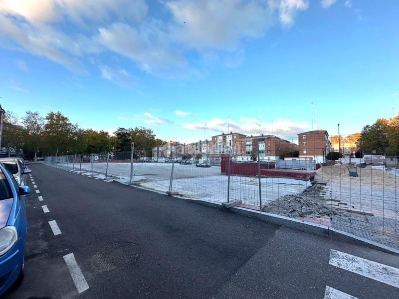 Foto a0ecef02-bce7-4267-845d-d6a92415eaf8. Aparcament cotxe a Hospital Valladolid