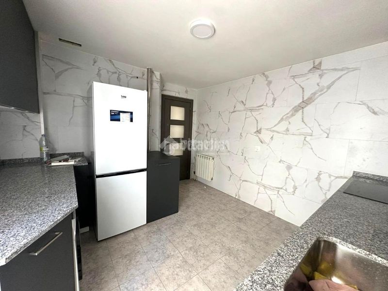 Foto c839b7f6-b558-4186-a001-f92a9e7746a9. Piso  en venta en Santovenia de Pisuerga