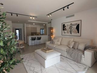 Planta baixa a Calle casares golf garden 60. Vivienda de obra nueva en casares costa  con jardin privado