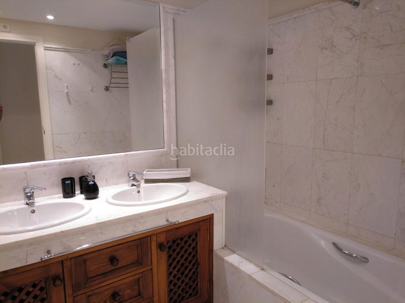 Foto 8ed5b508-3028-4408-80f8-8c5505c1be49. Piso en urbanización dos hermanas ii 7 luminoso piso en urbanización el campanario en Estepona