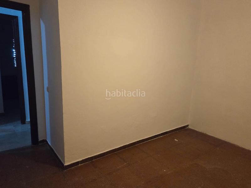 Foto c909ae69-a9cb-41bb-b670-d07c22a6bdad. Chalet avec cheminée parking piscine dans Los Pinos Algeciras