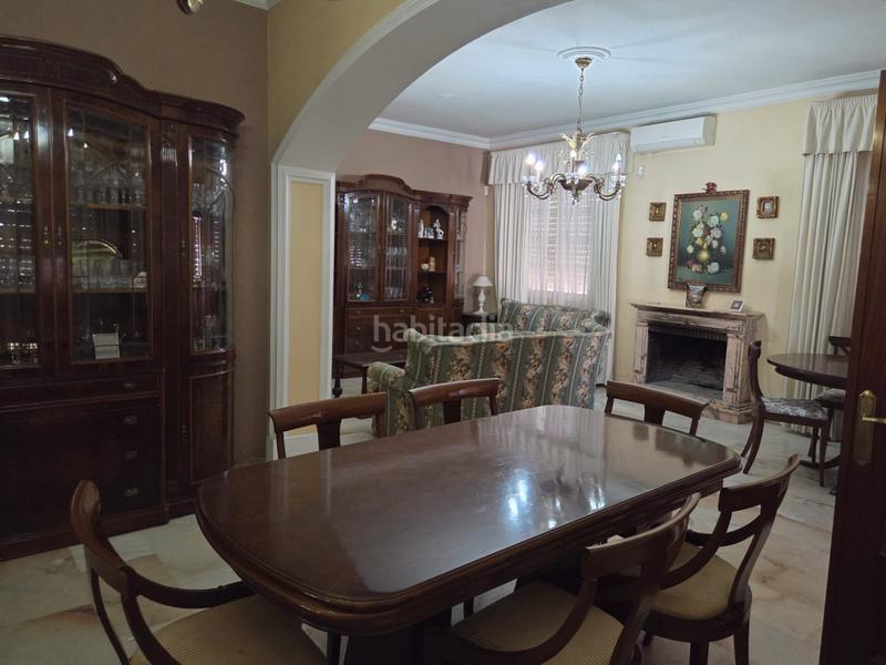 Foto de9e9e17-ca32-48d9-8f48-74b3fbac3988. Chalet avec cheminée parking piscine dans Los Pinos Algeciras