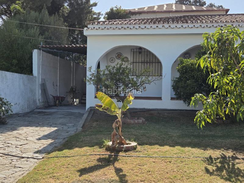 Foto f6724446-54cf-44ac-bc07-98b1ca4549b0. Chalet en Los Pinos Algeciras