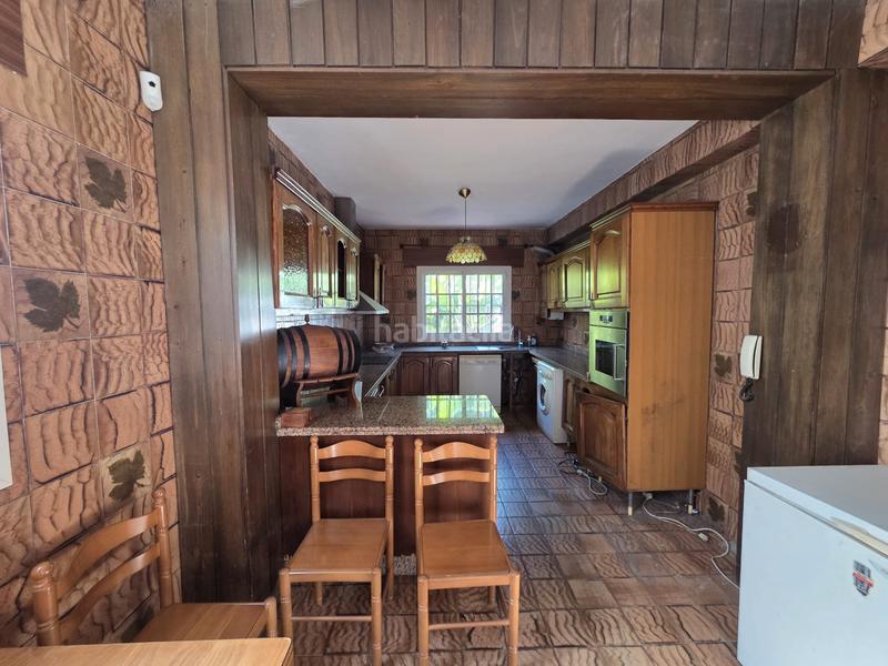 Foto 873167f5-3d05-4380-9bd4-48f22fc1b62f. Xalet amb xemeneia aparcament piscina a Los Pinos Algeciras