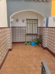 Casa adossada  Urbanización ciudad jardín