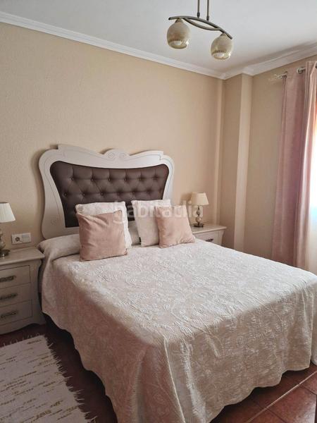 Foto 25980ead-36e2-4365-819e-8f649275943b. Casa pareada pareado en venta en la zona de san bernabe () en Algeciras