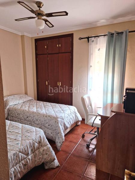 Foto 59d4f598-8534-4bda-aa91-83956d07c925. Casa pareada pareado en venta en la zona de san bernabe () en Algeciras