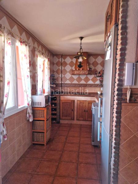 Foto 66085c93-4164-4a98-bf3b-a4b9742d3dcd. Casa pareada pareado en venta en la zona de san bernabe () en Algeciras