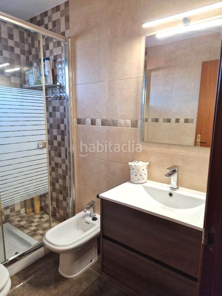 Foto df7e875f-1646-4c0a-8353-5167deffb42e. Casa pareada pareado en venta en la zona de san bernabe () en Algeciras