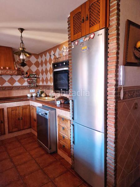 Foto e46ef297-6d50-45a8-bf35-49992cee0f24. Casa pareada pareado en venta en la zona de san bernabe () en Algeciras