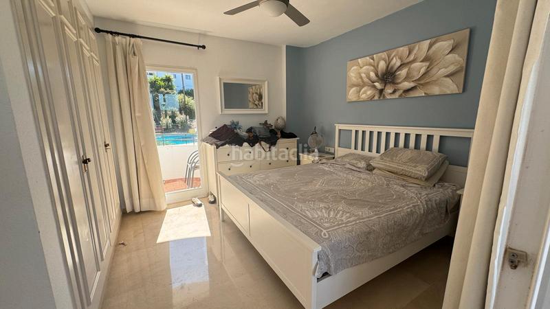 Foto 59baa299-a81a-4bf4-9728-527977e7527b. Appartamento con camino riscaldamento piscina in Estepona golf Estepona