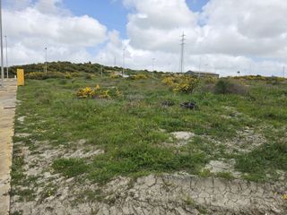 Gewerbliches Grundstück in Taraguilla-Estación