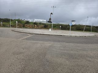 Rent Industrial plot in Taraguilla-Estación