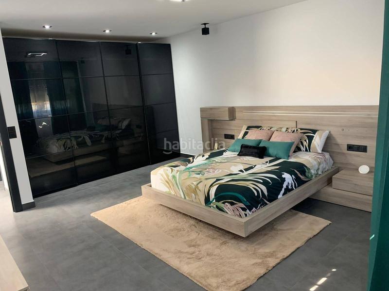 Foto a94be77e-eaec-4acd-b566-4830b4392d04. Semi detached house with parking in San José-San Bernardo Línea de la Concepción (La)