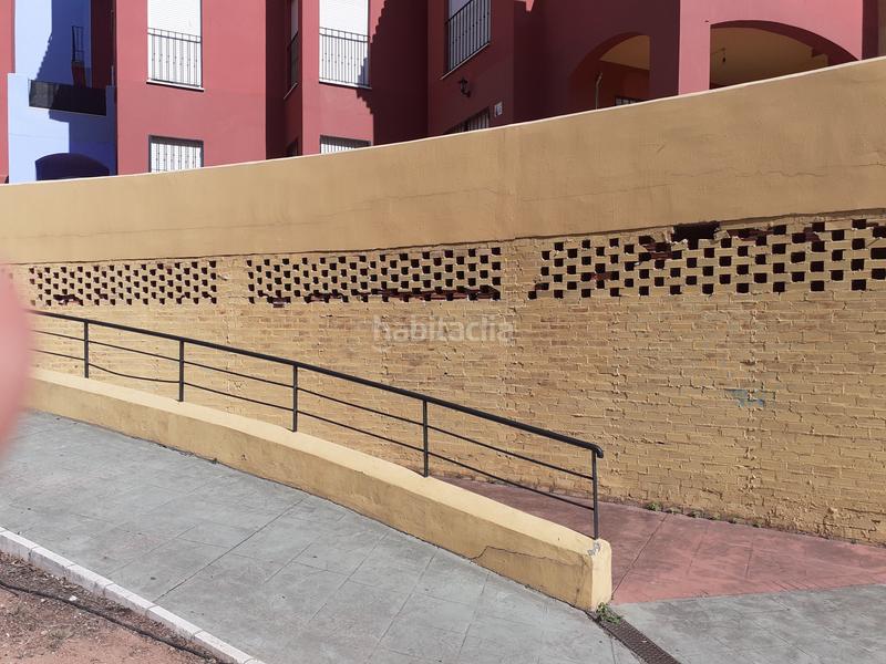 Foto 9144a981-d990-40f4-b001-7dfb5b087de3. Local commercial dans San Bernabé Algeciras