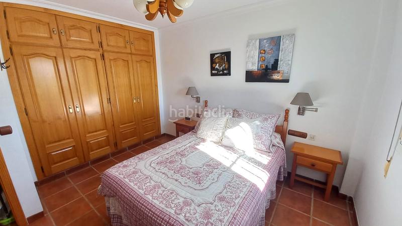 Foto 958d90e7-8ee1-4c97-8bfb-61fef685f7d8. Doppelhaus mit heizung parking in Barrios (Los)