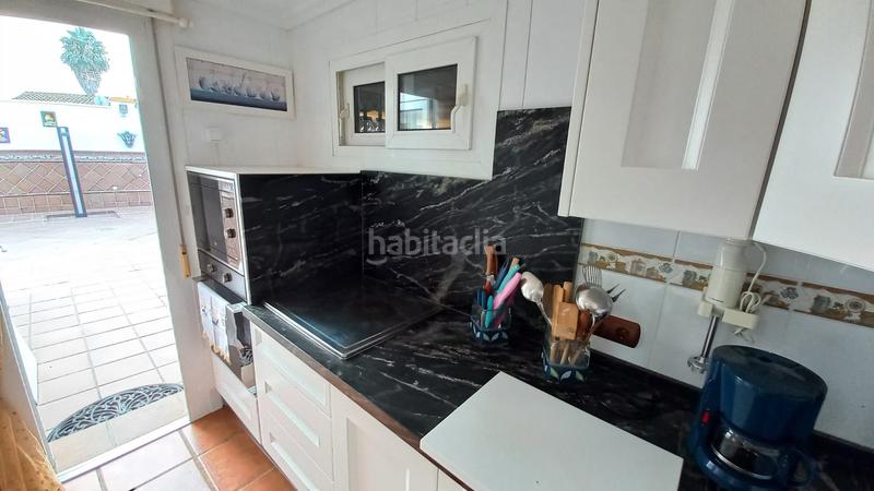 Foto d9d92ce8-0a18-480a-b166-b2cbb0bcc2fd. Doppelhaus mit heizung parking in Barrios (Los)