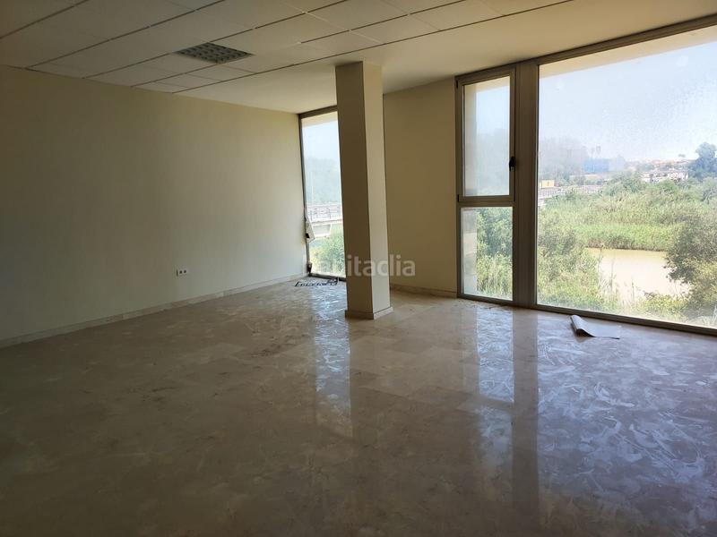 Foto 3b113138-1e29-4704-b8cb-4236f235284a. Local commercial dans Barrios (Los)