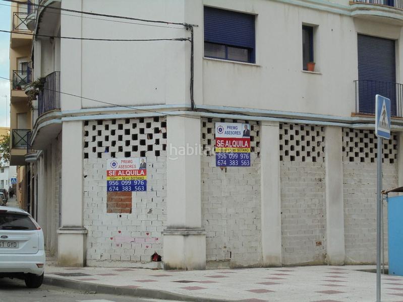 Foto 78a6fda2-6169-47c7-aa74-e28c7562c7cc. Locale commerciale in calle amadeo vives 3 in La Reconquista - El Rosario Algeciras