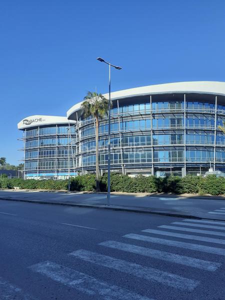 Foto 26b73840-ac09-4040-ae4f-9bf4460d0c4c. Rent office space in n/a 20 in Barrios (Los)