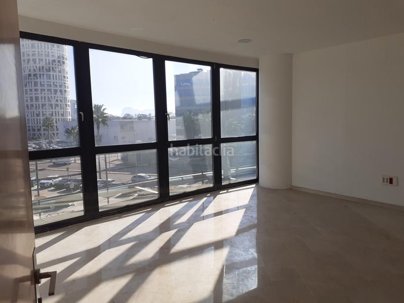 Foto 6eb6e139-ee21-4c09-980c-fb229bf00a7f. Affitto ufficio in n/a 20 in Barrios (Los)