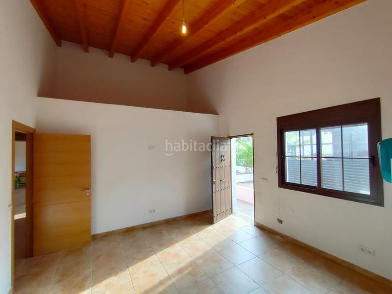Foto 46a1ac8f-9648-4533-9137-5a2af4f2d464. Mas avec cheminée parking dans Los Llanos Estepona