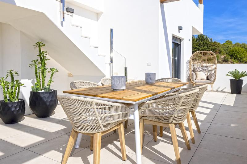 Foto 7bcde40a-5575-48fc-b308-9c49cdd28656. Duplex avec parking piscine dans marina de Casares Casares