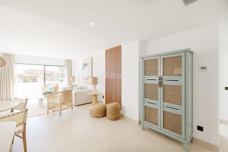 Foto 7ca6b267-9d7e-40f1-96c3-97830b6f29ea. Duplex avec parking piscine dans marina de Casares Casares