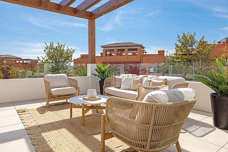 Foto d850c62c-7afc-488f-8149-53f50d2dbbb3. Duplex avec parking piscine dans marina de Casares Casares