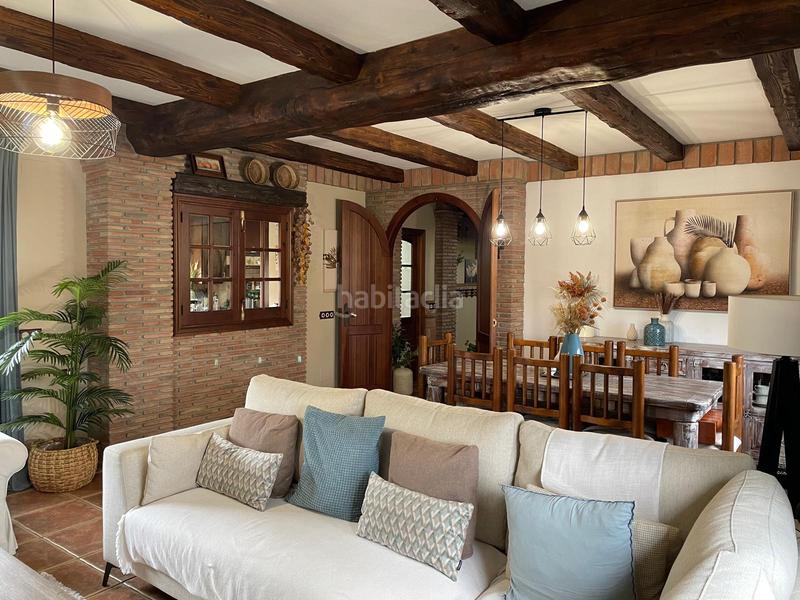 Foto 6fc614fa-370a-41b5-a28e-42a40fa1bb47. Chalet en Los Pinos Algeciras