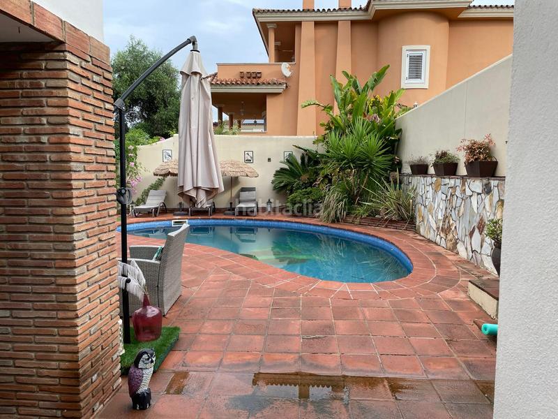 Foto a0766f90-4d6d-42f5-b39e-d6251355d553. Chalet en Los Pinos Algeciras