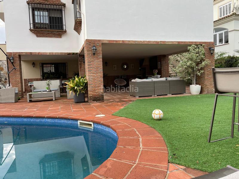 Foto a7b9dc21-b325-486d-9276-1696d41c2ab3. Chalet en Los Pinos Algeciras