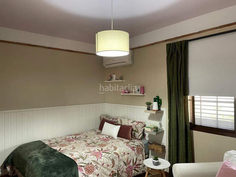 Foto 006cdcd3-e68f-44b8-b0de-395fc33a7ce3. Xalet amb xemeneia aparcament piscina a Los Pinos Algeciras