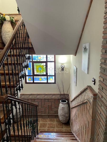 Foto 03cddead-050b-483f-bd62-4473a6bf65b1. Xalet amb xemeneia aparcament piscina a Los Pinos Algeciras