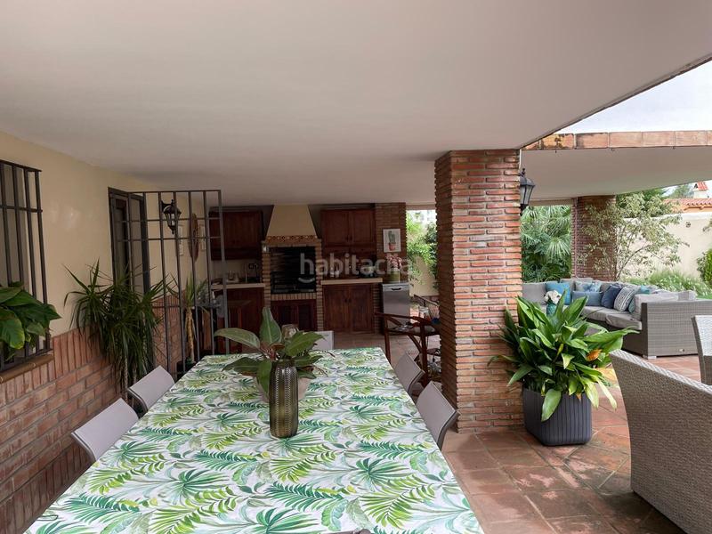 Foto c3668ee3-f0eb-461c-946b-082d9addc23f. Xalet amb xemeneia aparcament piscina a Los Pinos Algeciras