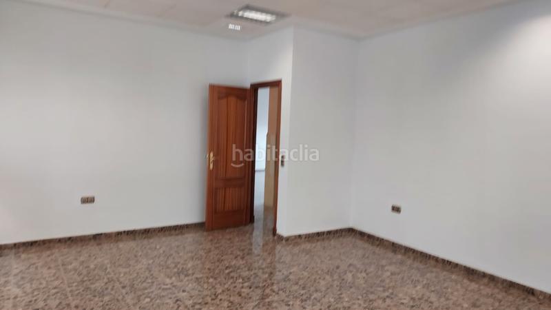 Foto 3f183427-405f-47c7-b028-a3975b38160b. Rent office space in Los Pinos Algeciras