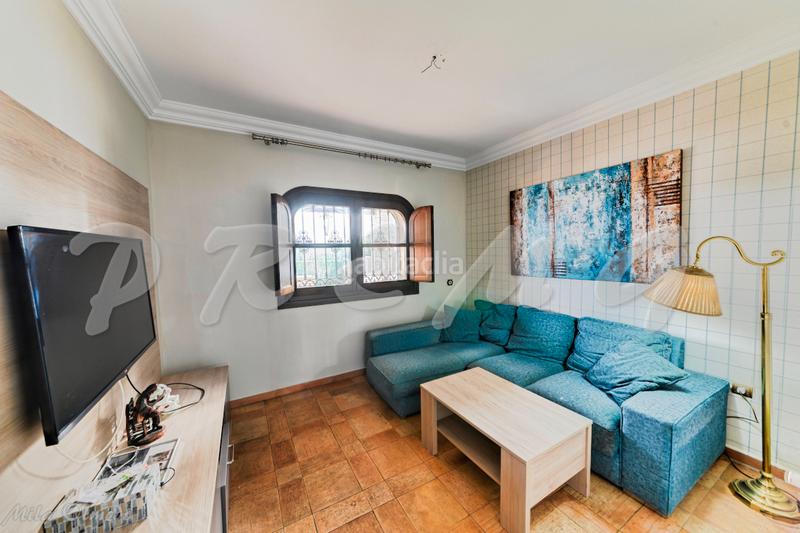 Foto 991f55f6-fcff-47f0-b1b3-8a5c026797d4. Chalet mit heizung parking pool in Los Pinos Algeciras