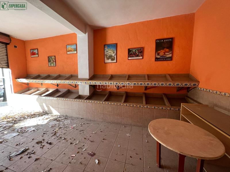 Foto 264d7bb1-f5c3-4cc3-b40f-3170080f6ae2. Lloguer local comercial a Alaquàs